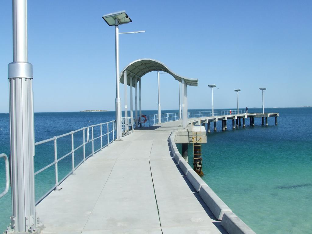 ジュリアン・ベイ Jurien Beachfront Holiday Unitsヴィラ エクステリア 写真