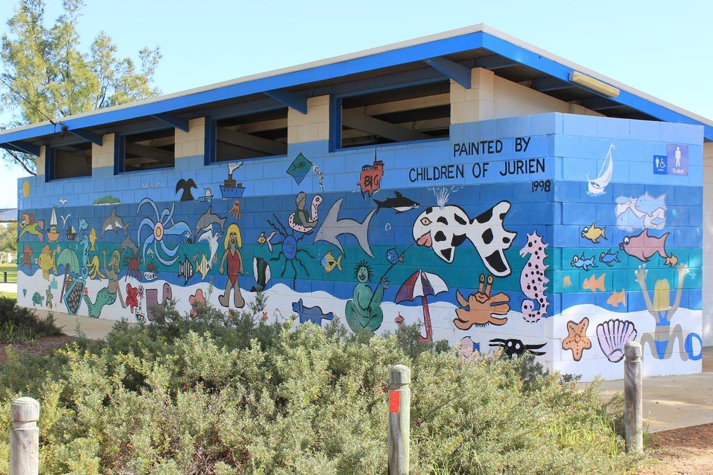 ジュリアン・ベイ Jurien Beachfront Holiday Unitsヴィラ エクステリア 写真
